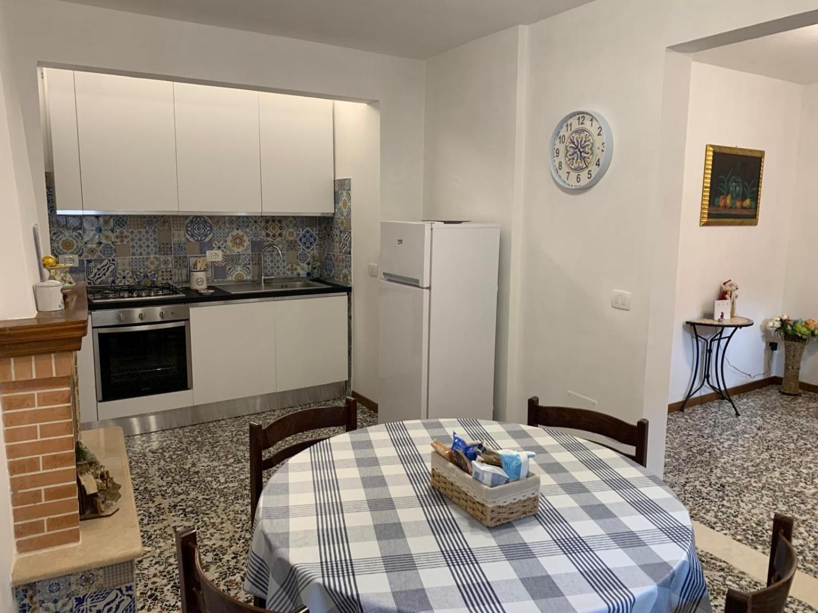 B&B Casa Di Carla Рипатрансоне Экстерьер фото